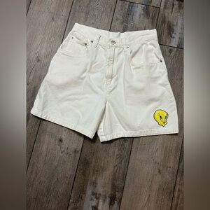 Vintage Y2K Looney Tunes Women's Tweety Bird Denim white Shorts 💯 Cotton